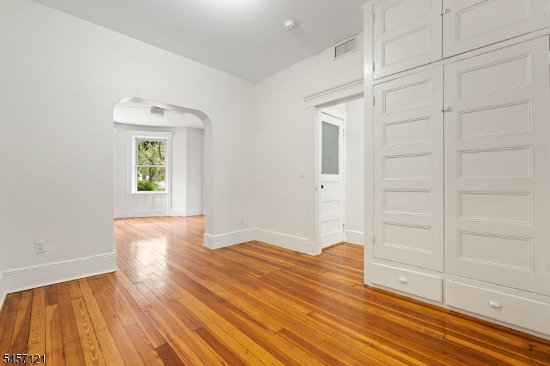 114 Shippen St 1 Property Photo 6