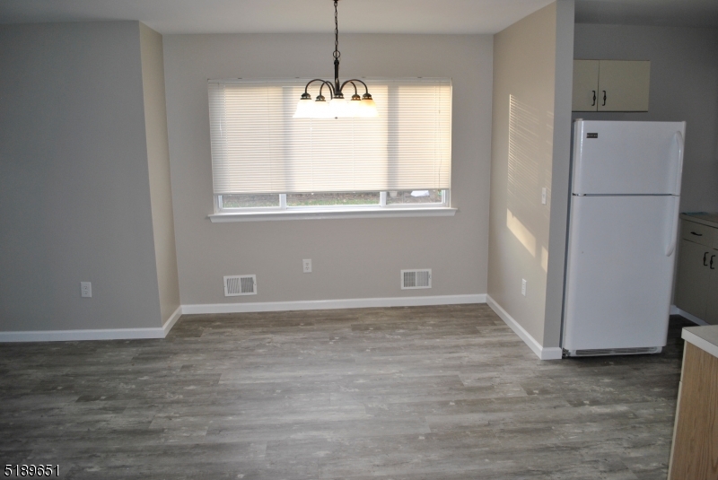 910 Reed Ct Property Photo 11