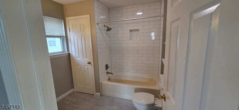 910 Reed Ct Property Photo 17