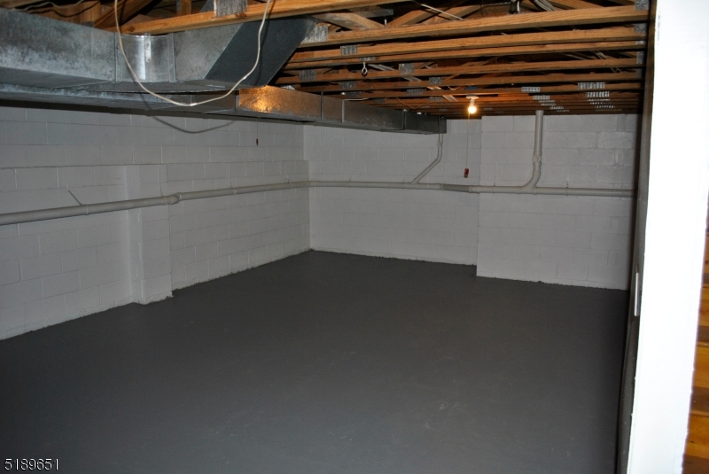 910 Reed Ct Property Photo 21
