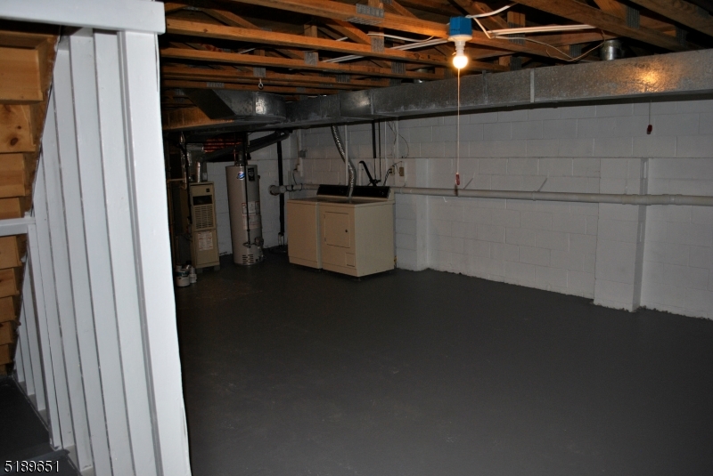 910 Reed Ct Property Photo 22