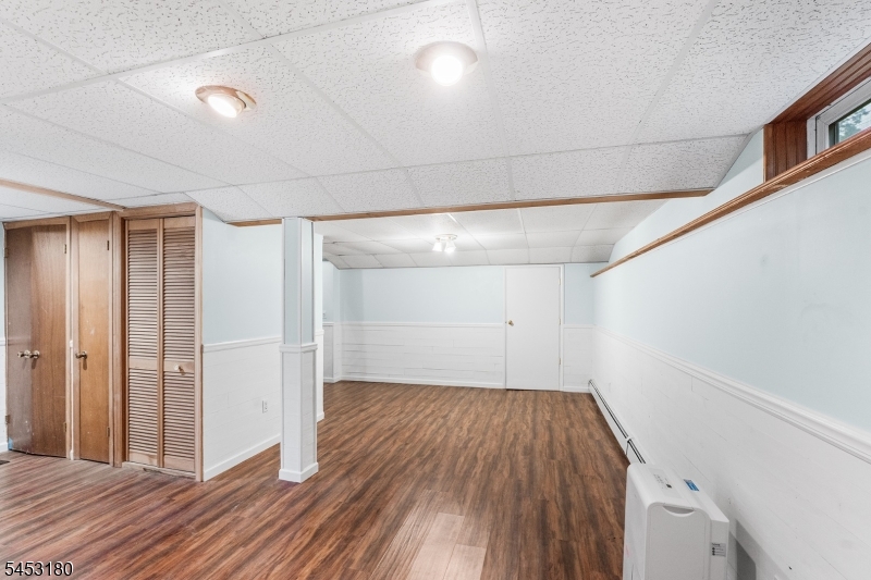 130 Vreeland Ave Property Photo 16