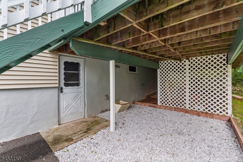 130 Vreeland Ave Property Photo 24