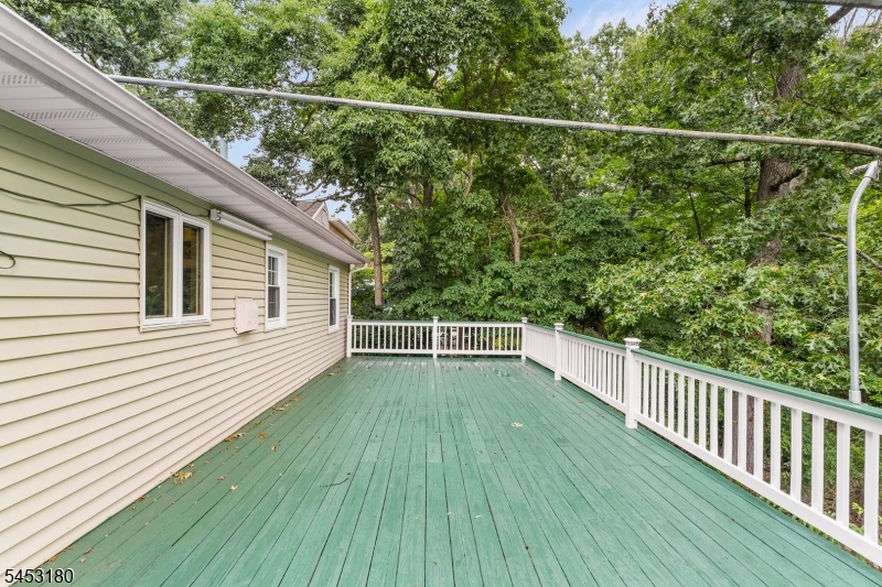 130 Vreeland Ave Property Photo 28