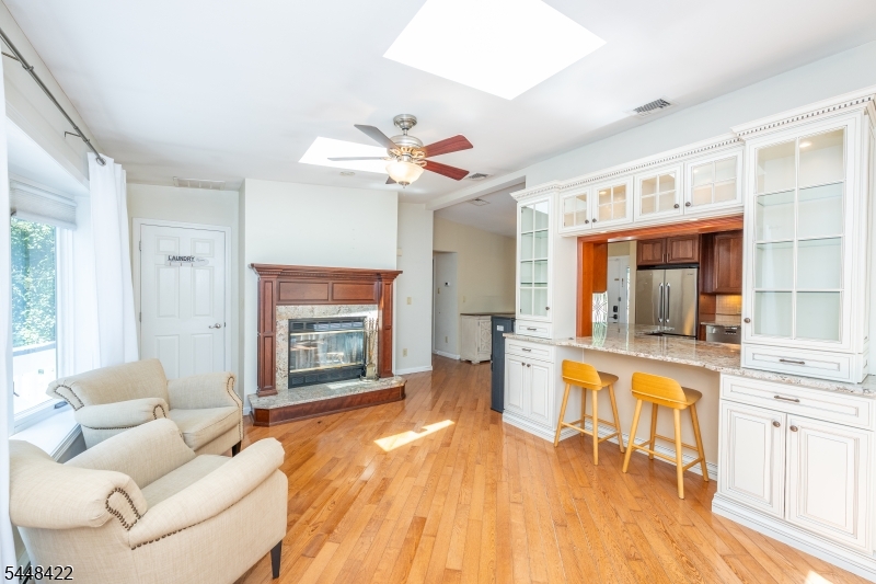 38 Oneida Ave Property Photo 4