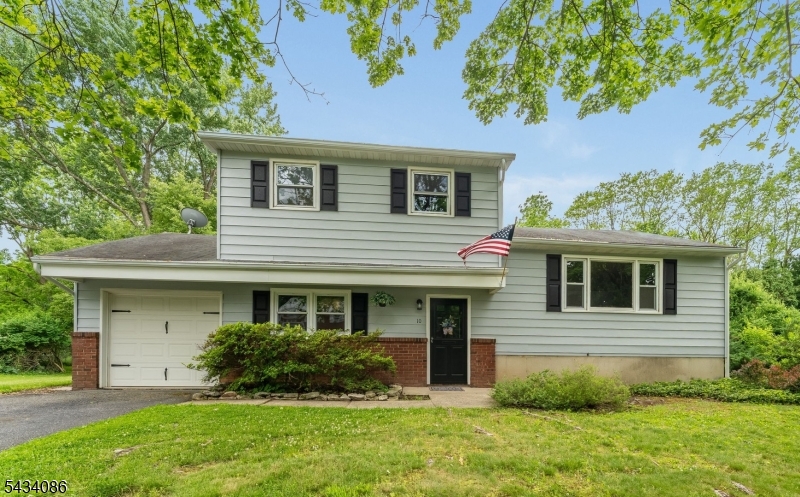 10 Lynnfield Ter