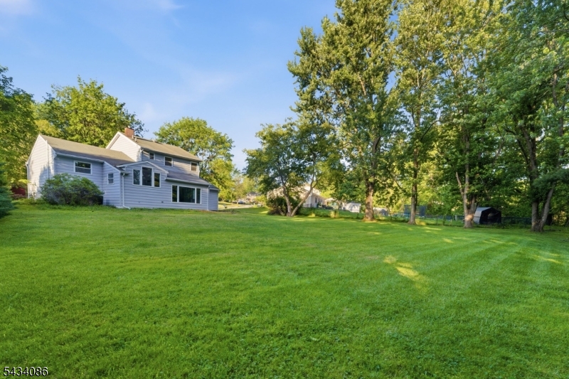 10 Lynnfield Ter Property Photo 39