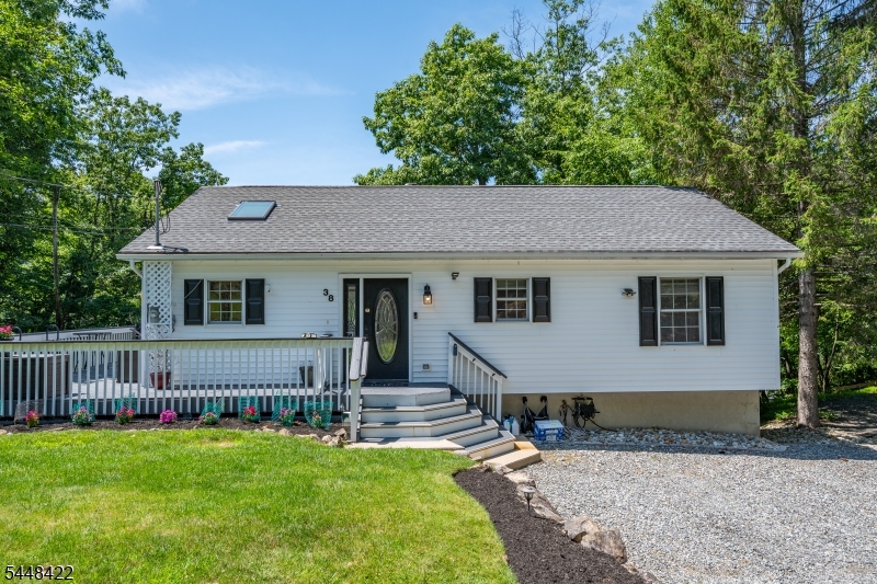 38 Oneida Ave Property Photo 28