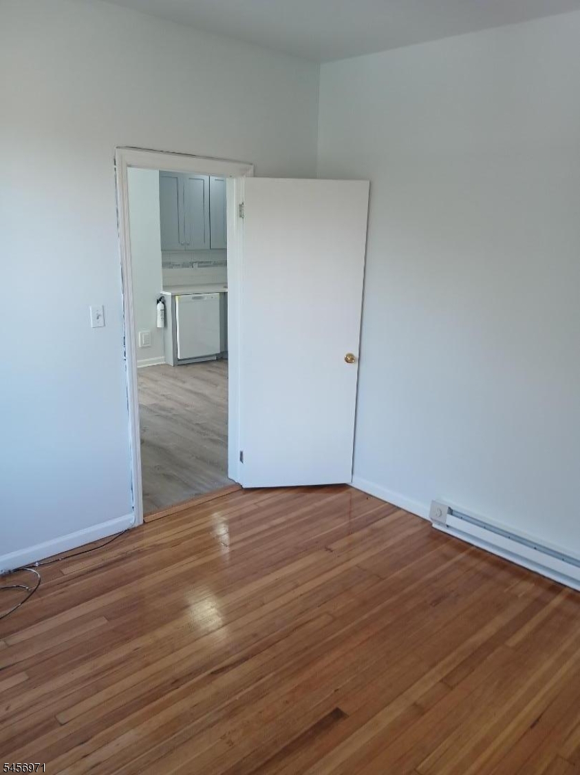 36 Smith St 2 Property Photo 4
