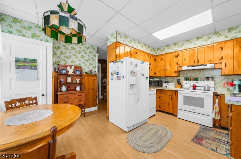 414 Mansfield St Property Photo 13