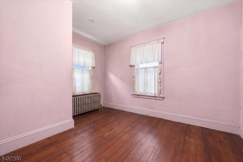 414 Mansfield St Property Photo 22