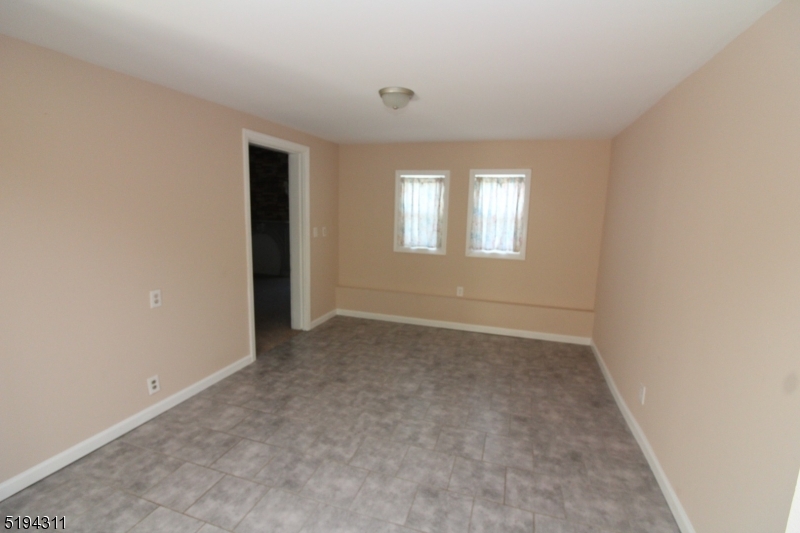172 Musconetcong River Road Property Photo 4
