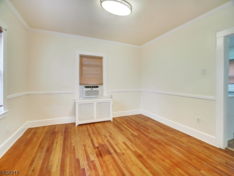 161 Franklin Ter Property Photo 6