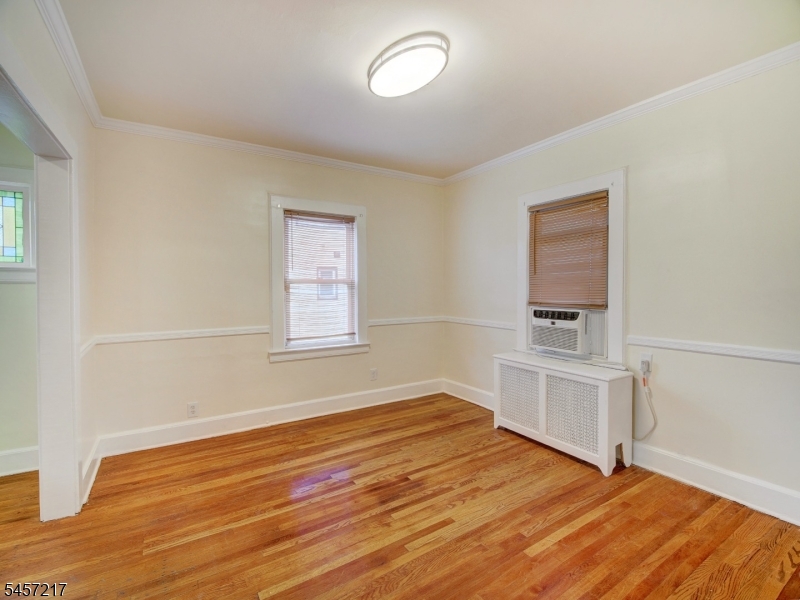 161 Franklin Ter Property Photo 8