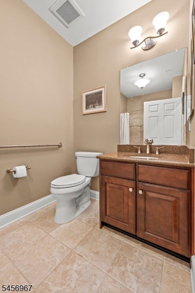 463 Victoria Drive Property Photo 20