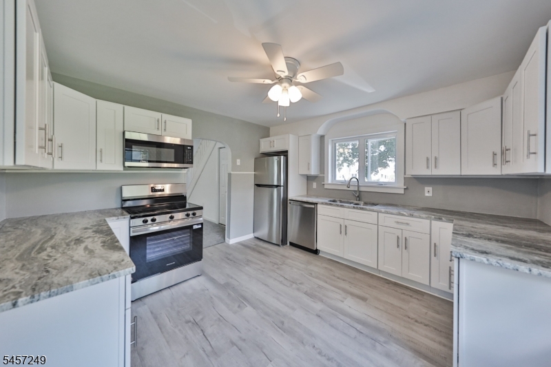 793 Culkin St Property Photo 13