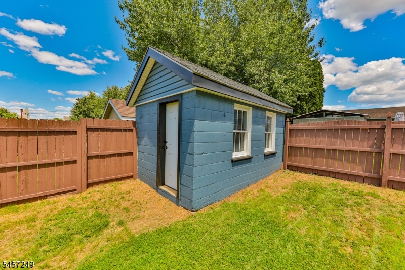 793 Culkin St Property Photo 30