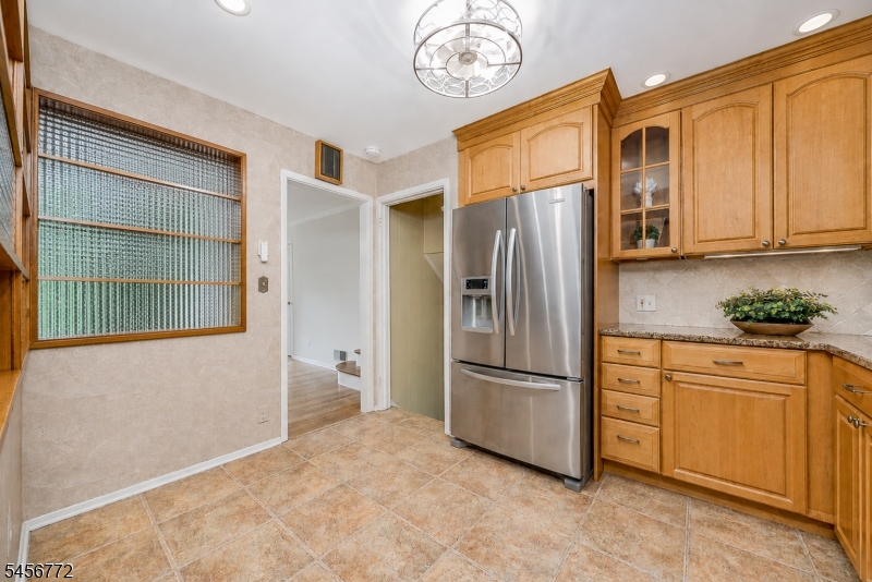 43 Roosevelt Ave Property Photo 11