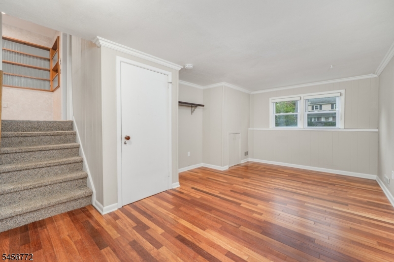 43 Roosevelt Ave Property Photo 14