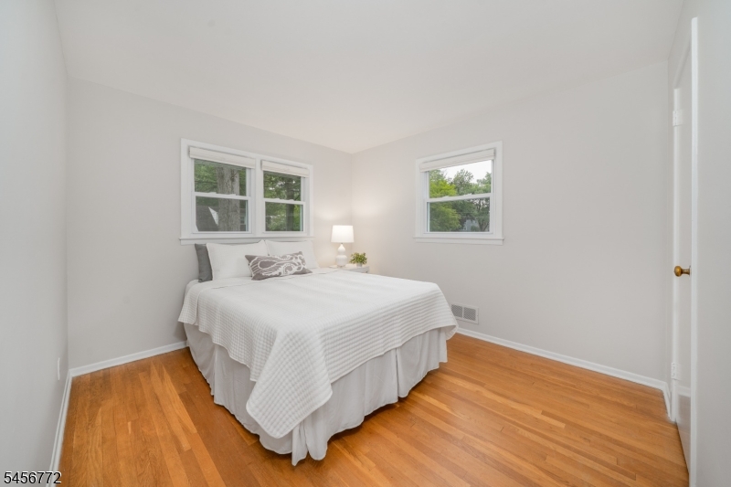 43 Roosevelt Ave Property Photo 20