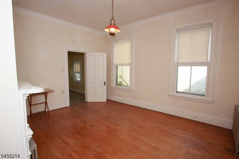 8 High St Property Photo 5
