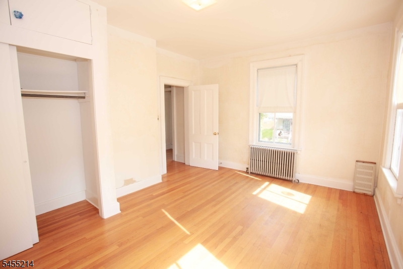 8 High St Property Photo 23