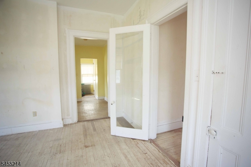 8 High St Property Photo 29