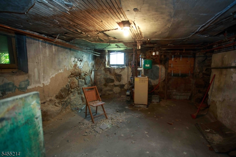 8 High St Property Photo 33