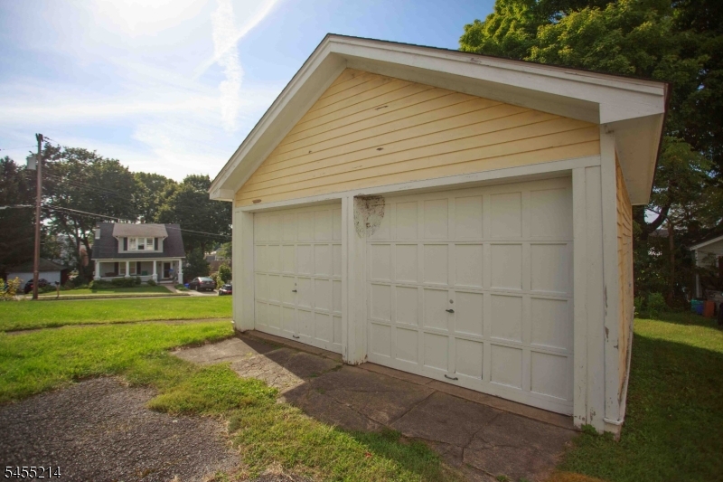 8 High St Property Photo 35