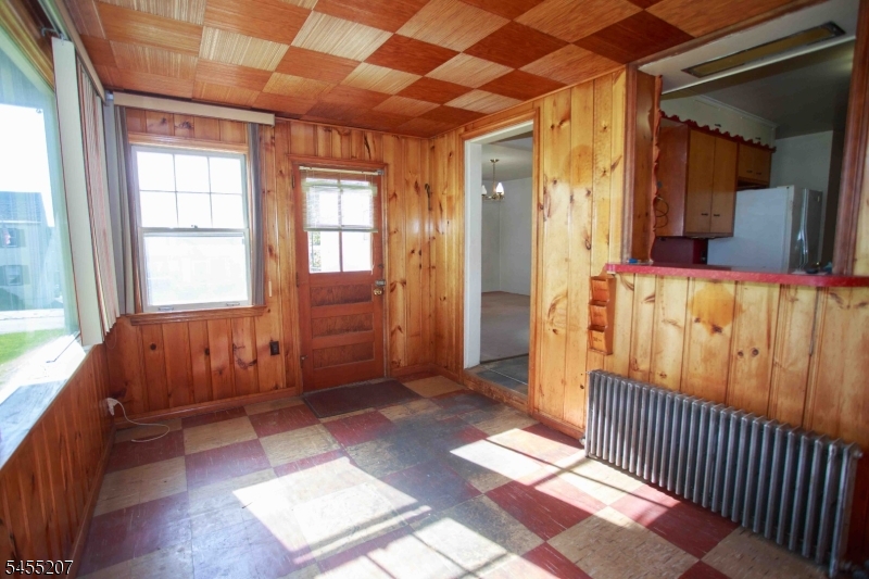 3 Linden Ave Property Photo 10