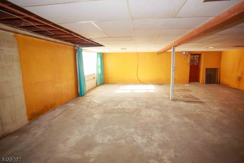 3 Linden Ave Property Photo 26
