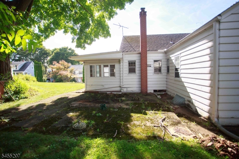 3 Linden Ave Property Photo 34