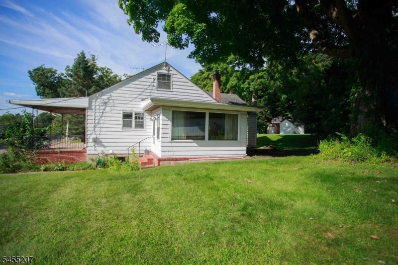 3 Linden Ave Property Photo 35
