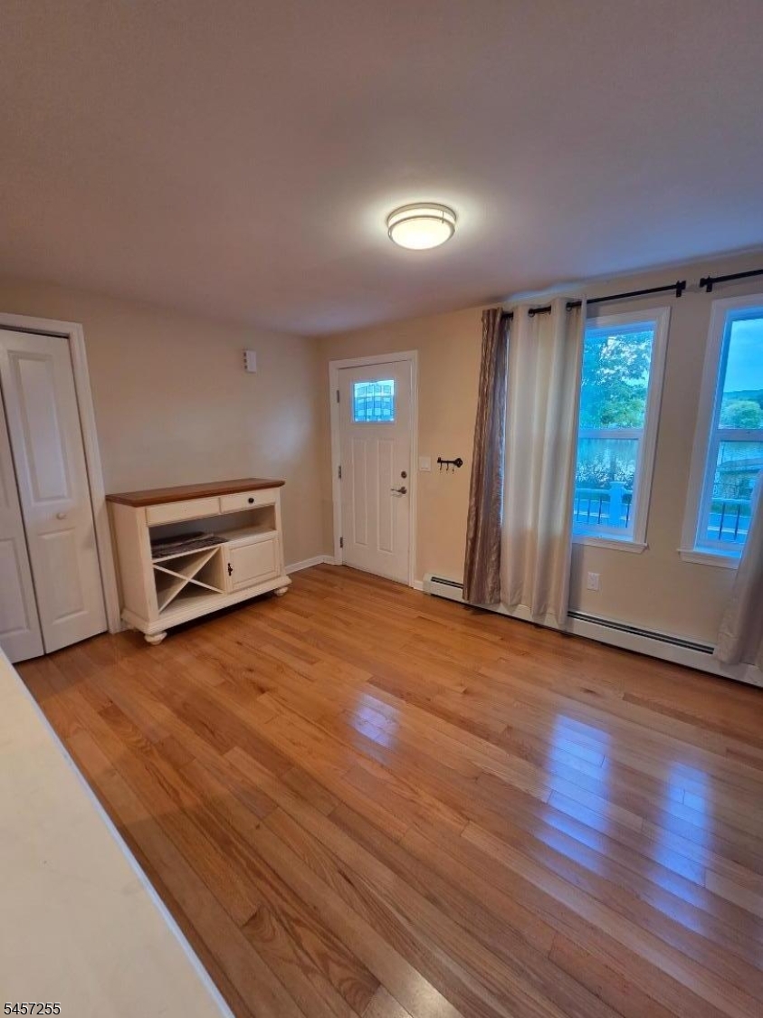 123 Lackawanna Dr Property Photo 4
