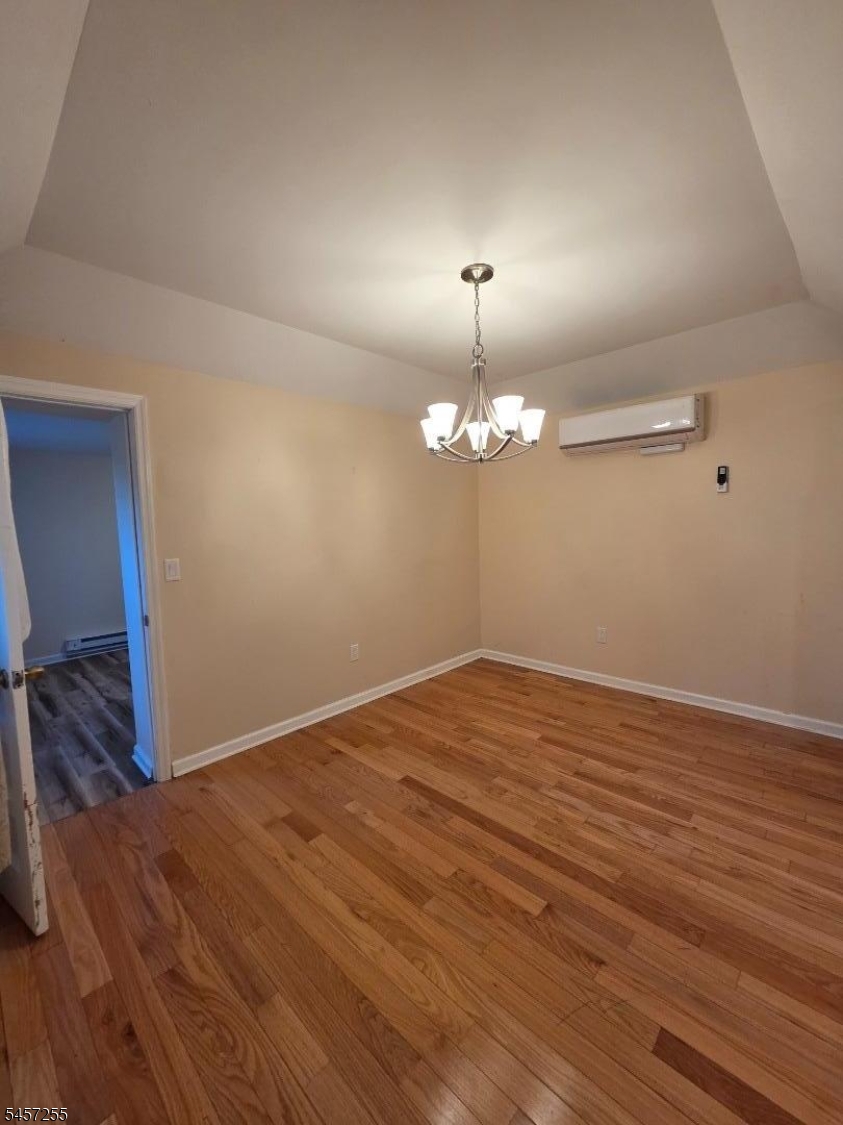 123 Lackawanna Dr Property Photo 6