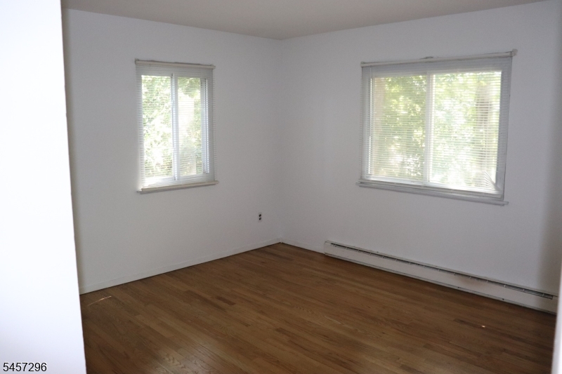 370 D Lake Shore South O4 D Property Photo 19