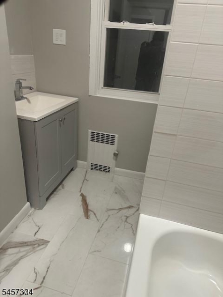 221 N Center St Property Photo 2
