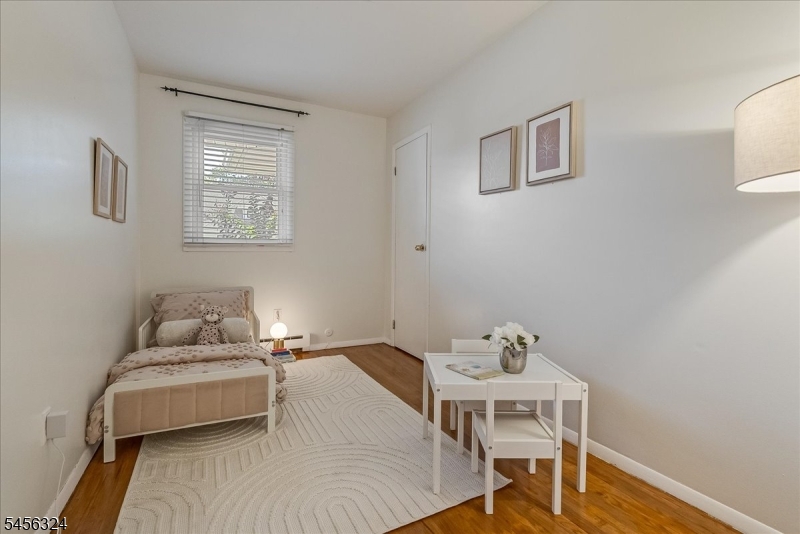 12 Francis Pl Property Photo 15