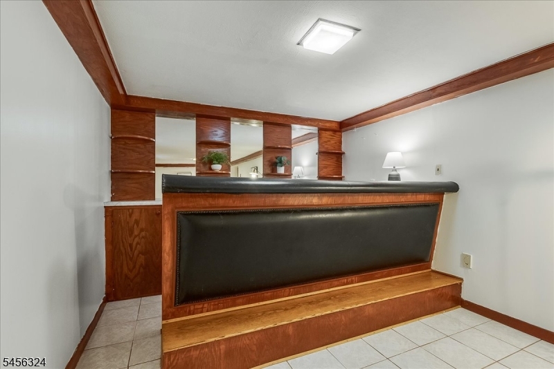 12 Francis Pl Property Photo 19