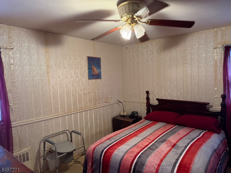 81 Chestnut Ave Property Photo 14