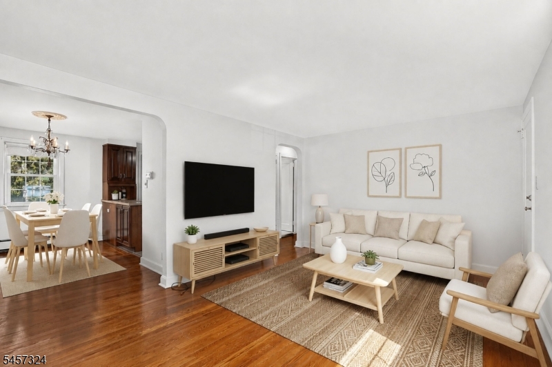 7 Bond Pl Property Photo 5