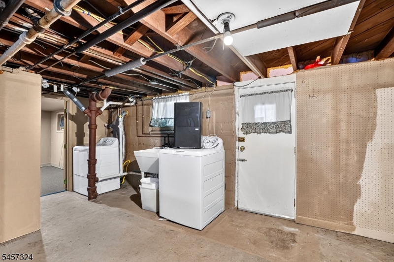 7 Bond Pl Property Photo 15