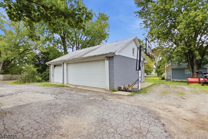 234 Belvidere Ave 2 Property Photo 31