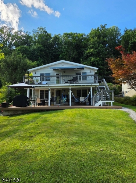 101 Woods Rd Property Photo 4