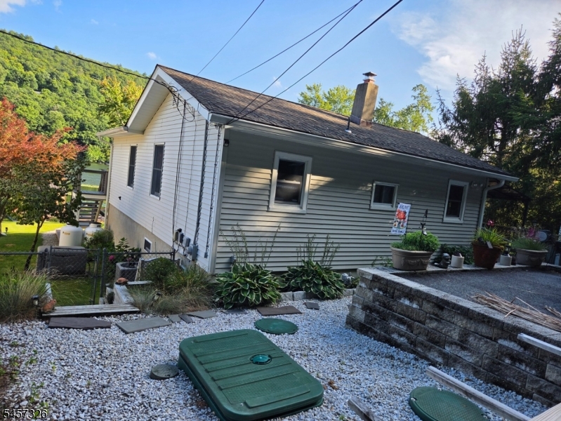 101 Woods Rd Property Photo 17