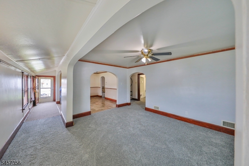 12 Limekiln Rd Property Photo 5