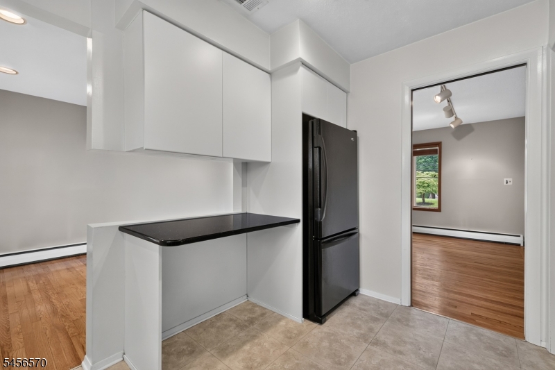 42 Hanover Pl Property Photo 12