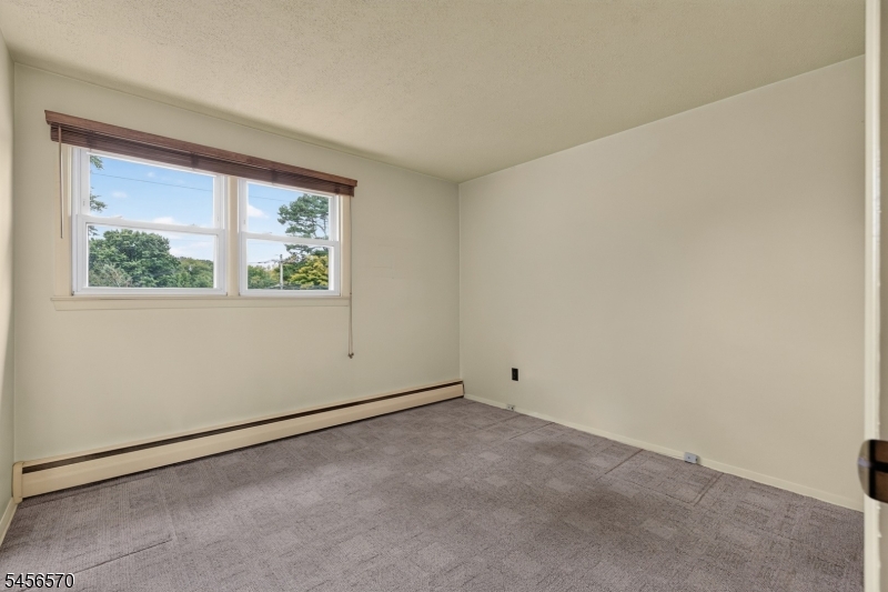 42 Hanover Pl Property Photo 15