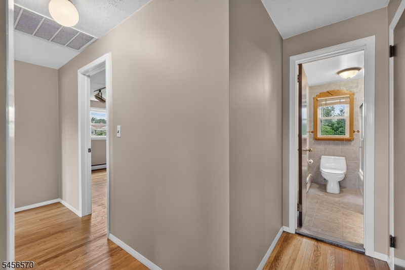 42 Hanover Pl Property Photo 16