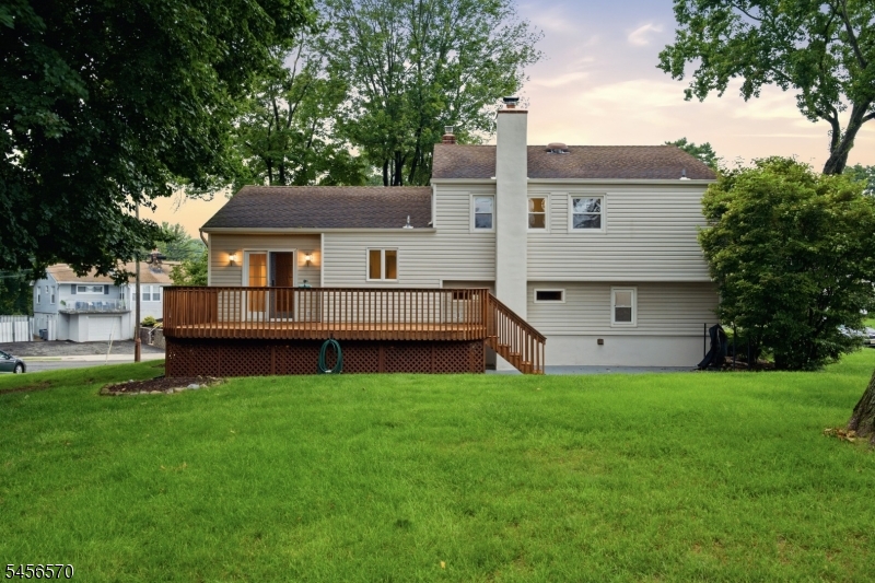42 Hanover Pl Property Photo 31